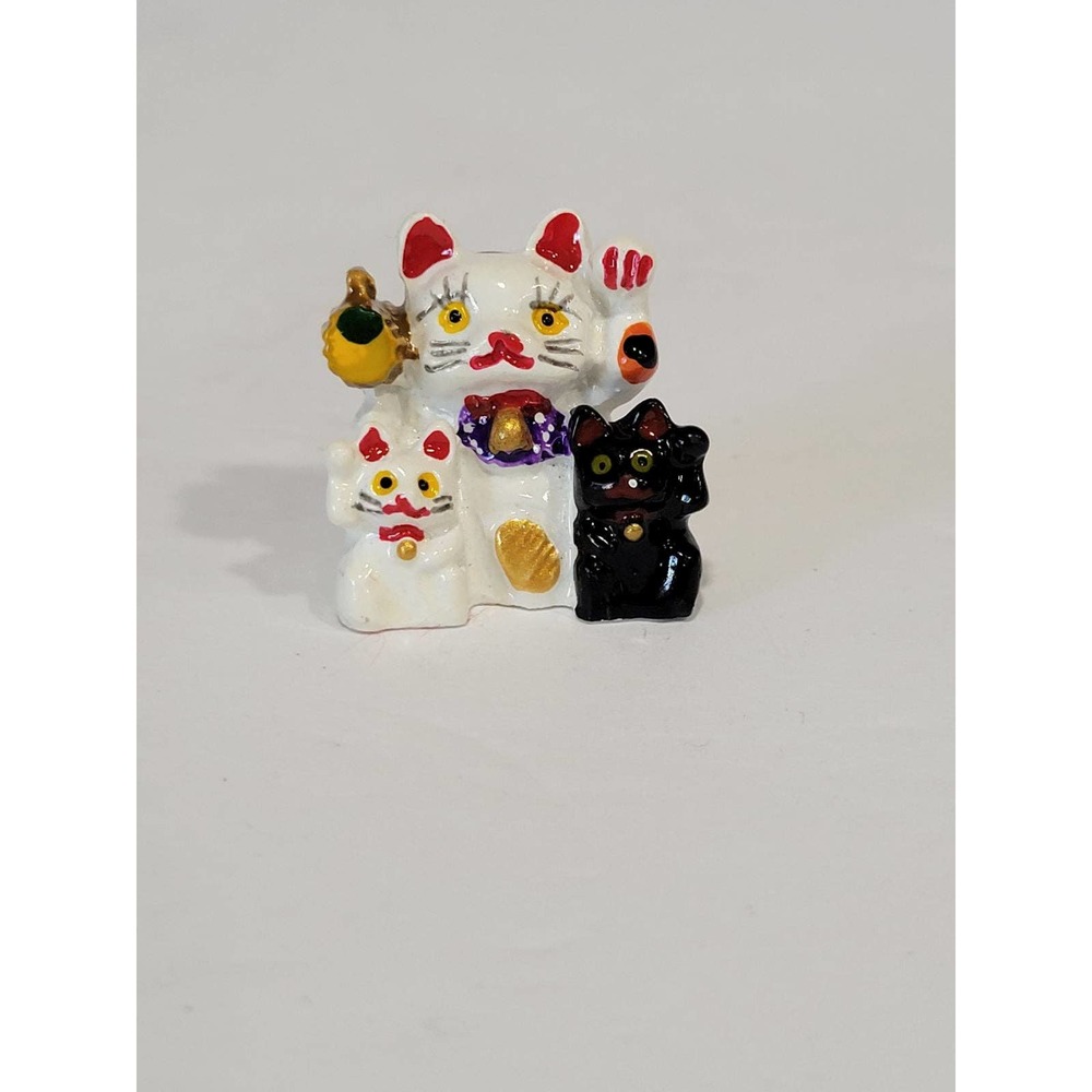 Maneki Neko Miniture Japanese Lucky Cats